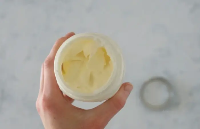 Whipped-cream-in-mason-jar
