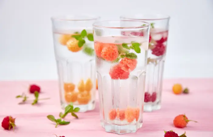 Flavored water made with frozen fruits