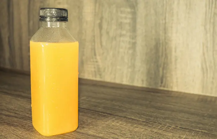 Unrefrigerated orange juice