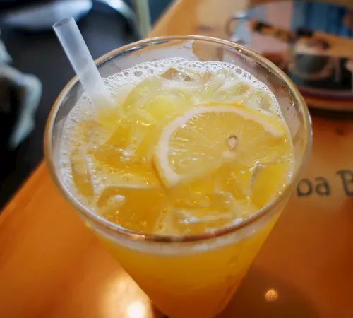 Vodka slush with a citrus flavor